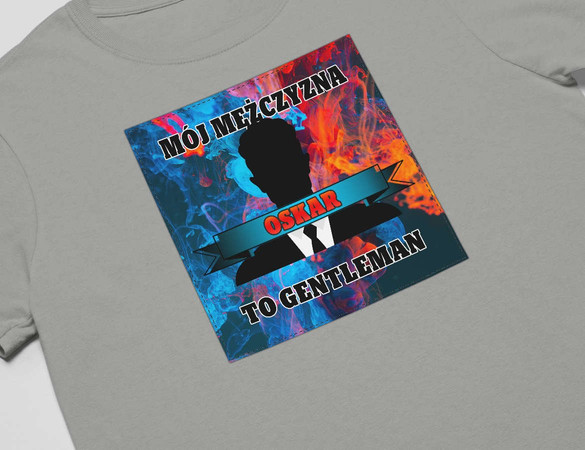 Koszulka z naszywką na Walentynki TWÓJ NAPIS