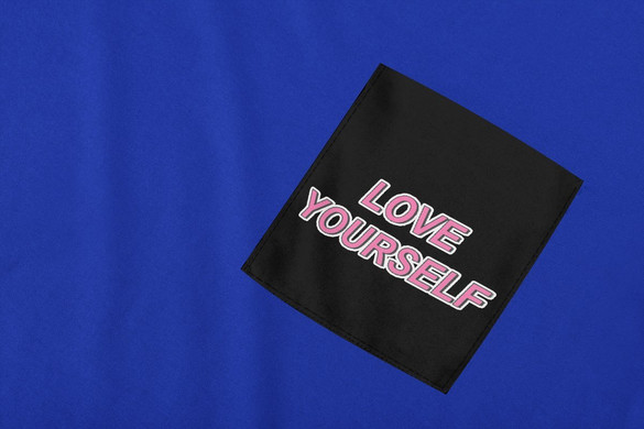 Koszulka z kieszonką BTS LOVE YOURSELF