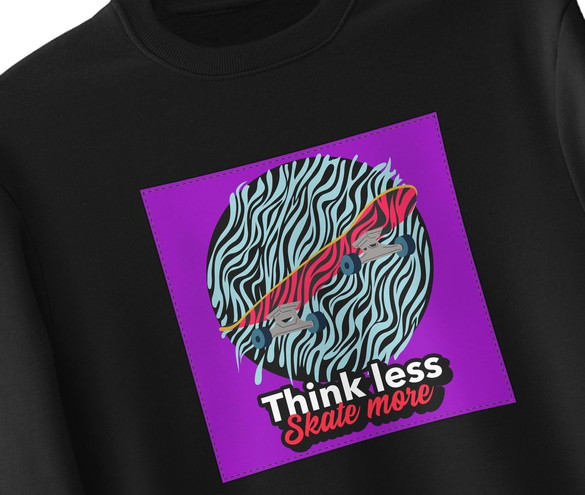 Bluza z naszywką Think less,scate more