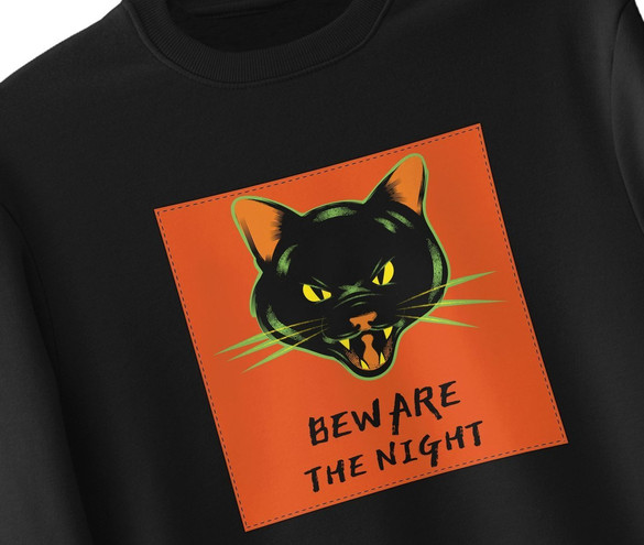 Bluza z naszywką Beware the night