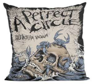 Poduszka A Perfect Circle 02