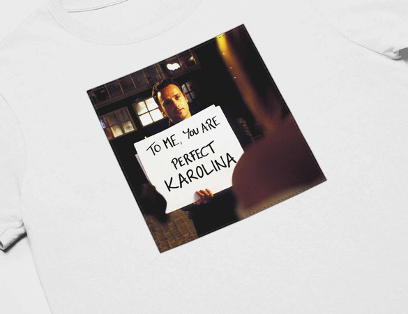 Koszulka z naszywką na Walentynki TWÓJ NAPIS