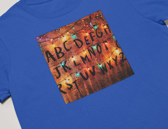 Koszulka z naszywką Stranger Things ABC