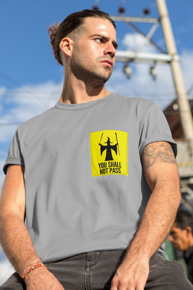 Koszulka z kieszonką YOU SHALL NOT PASS