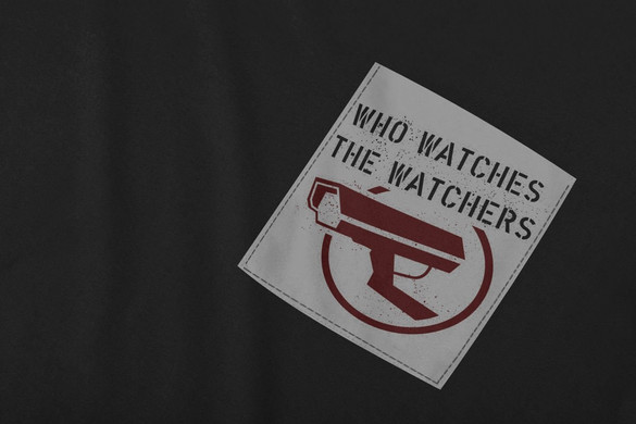 Koszulka z kieszonką BANKSY WATCHERS