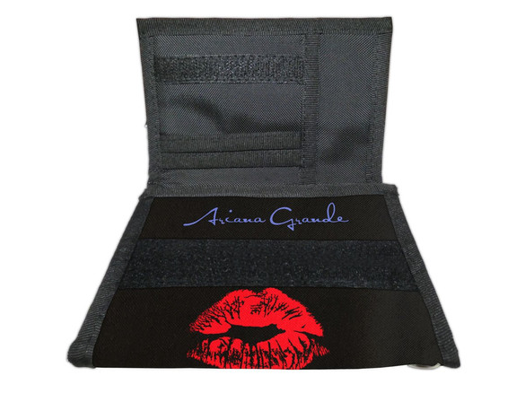 Portfel Ariana Grande