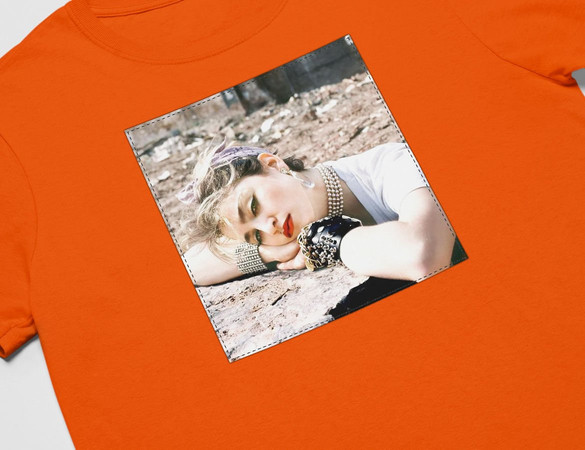 Koszulka z naszywką MADONNA young 01