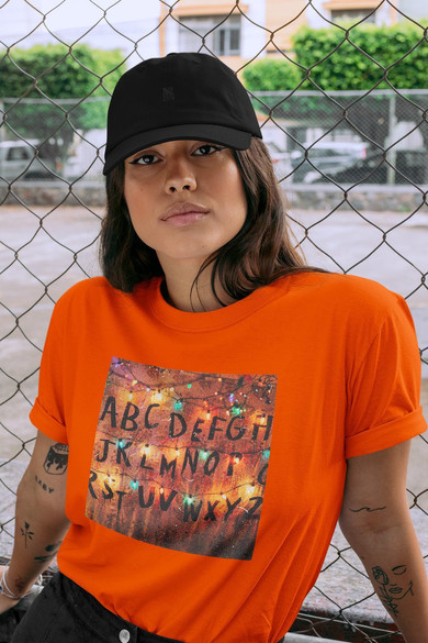 Koszulka z naszywką Stranger Things ABC