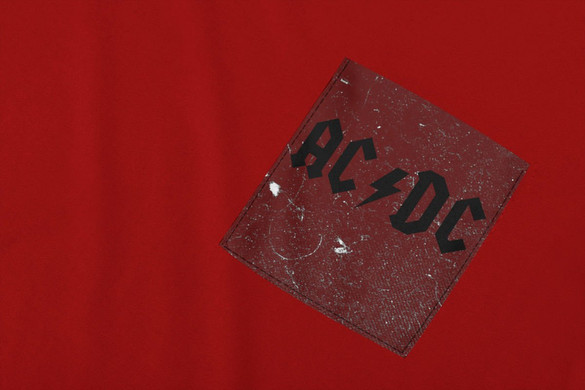 	Koszulka z kieszonką AC/DC 1