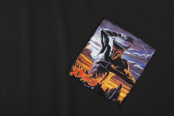 Koszulka z kieszonką DIO