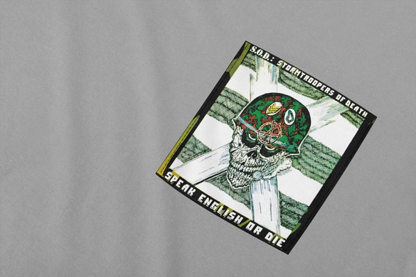 Koszulka z kieszonką S.O.D.