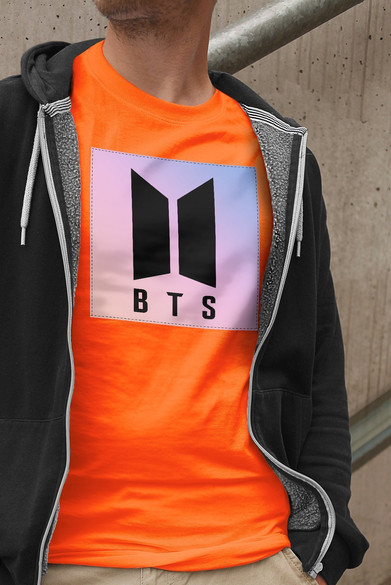 Koszulka z naszywką BTS LOGO 02