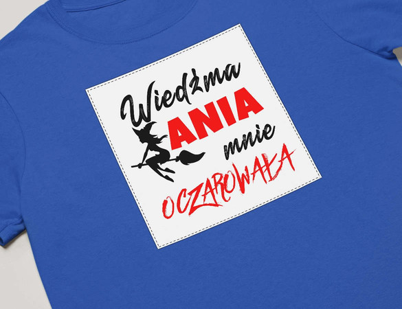 Koszulka z naszywką na Walentynki TWÓJ NAPIS