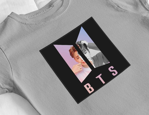 Bluzka damska z naszywką BTS JIMIN