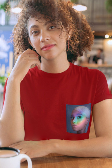 Koszulka z kieszonką ARIANA GRANDE 