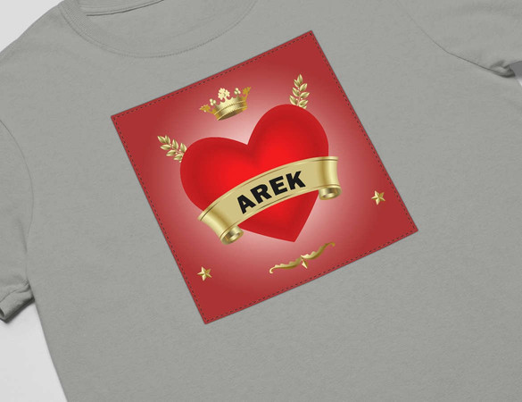 Koszulka z naszywką na Walentynki TWÓJ NAPIS