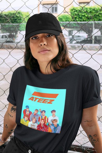 Koszulka z naszywką ATEEZ  band