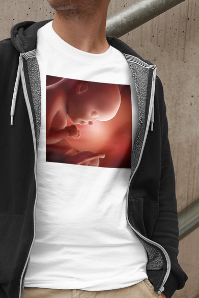 Koszulka z naszywką Płód 02