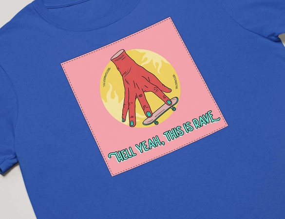 Koszulka z naszywką Hell yeah,this is rave