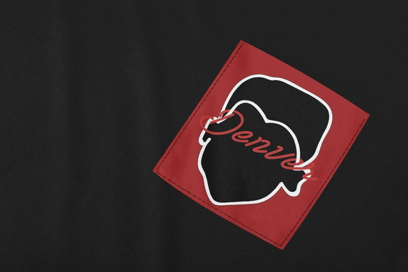 Koszulka z kieszonką DOM Z PAPIERU DENVER