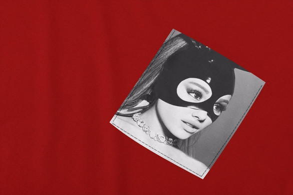 Koszulka z kieszonką ARIANA GRANDE 03