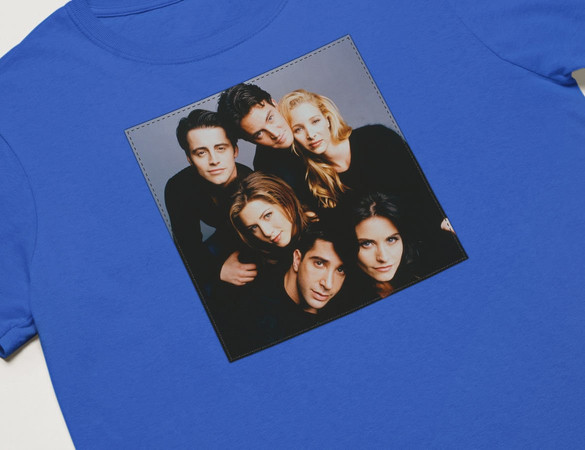 Koszulka z naszywką Friends squad