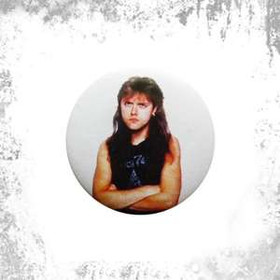 Przypinka  LARS URLICH 02