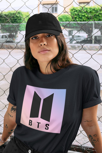 Koszulka z naszywką BTS LOGO 02