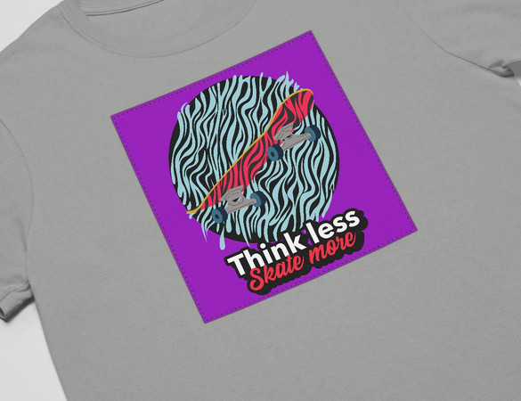 Koszulka z naszywką Think less,scate more