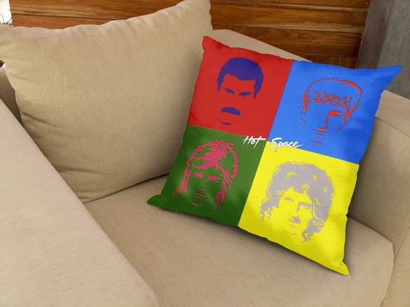 Poduszka Queen Hot Space 01