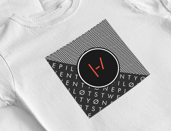 Bluzka damska z naszywką Twenty One Pilots 06