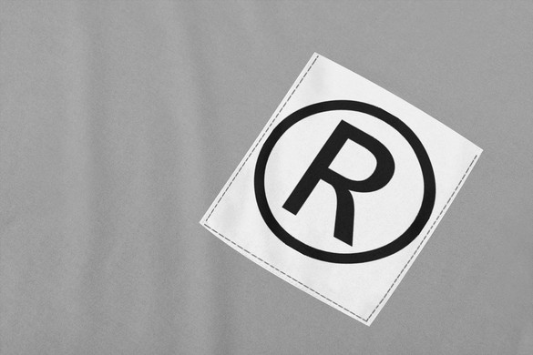 Koszulka z kieszonką REGISTERED