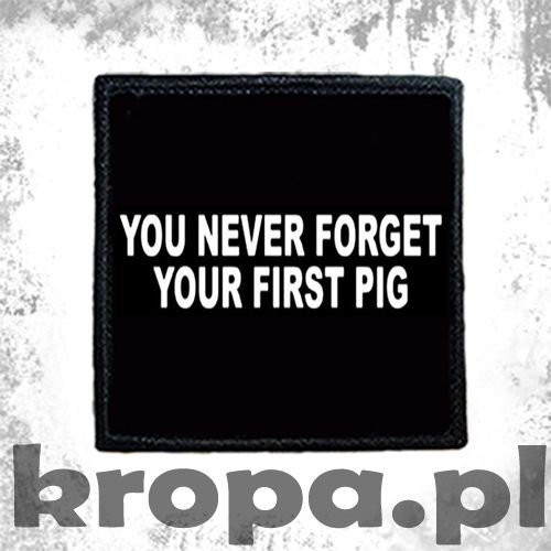 Naszywka YOU NEVER FORGET