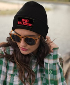 Czapka zimowa z naszywką BAD RELIGION