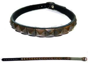 Obroża jednorzędowa PYRAMID  06