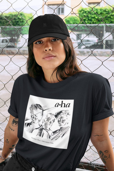 Koszulka z naszywką A-HA Living..