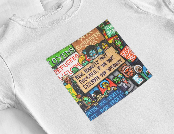 Bluzka damska z naszywką Anti Racism