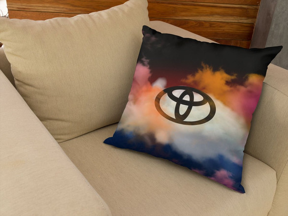 Poduszka Toyota logo colourful