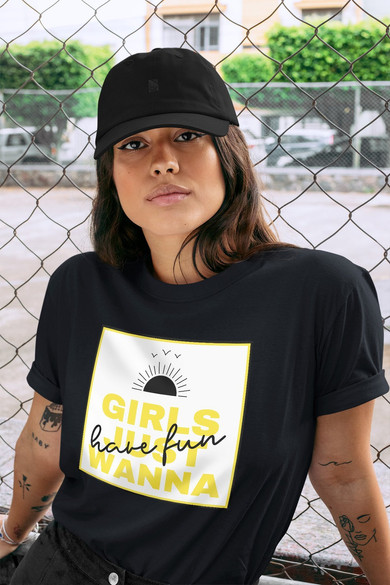 Koszulka z naszywką Girls just wanna …