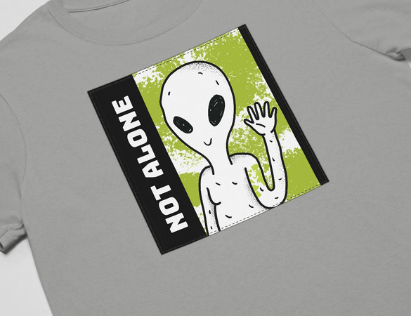 Koszulka z naszywką Not alone