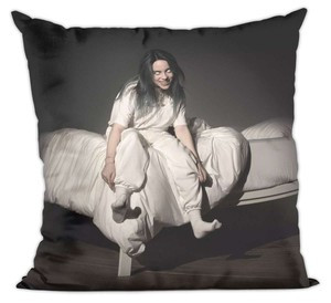 Poduszka Billie Eilish 01