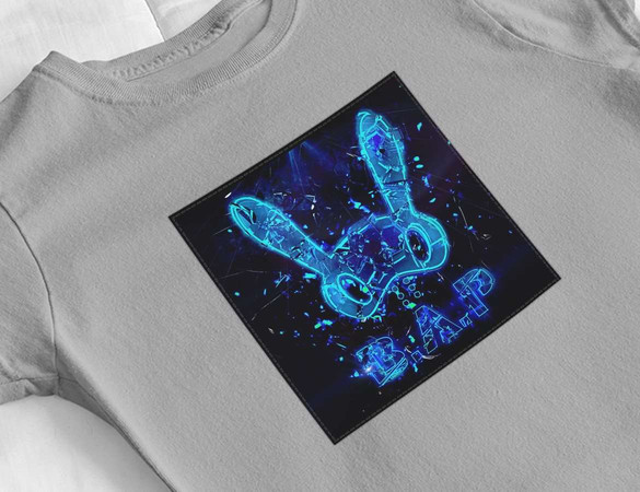 Bluzka damska z naszywką B.A.P.