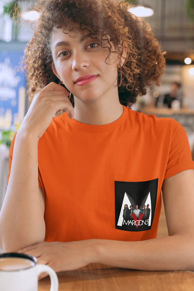 Koszulka z kieszonką MAROON 5