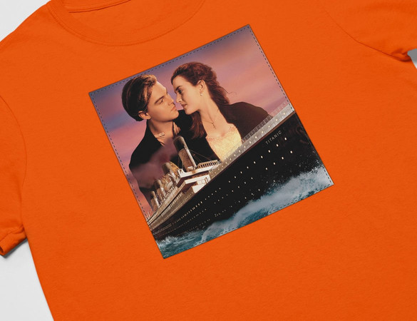 Koszulka z naszywką Titanic