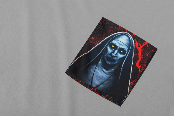 Koszulka z kieszonką ZAKONNICA