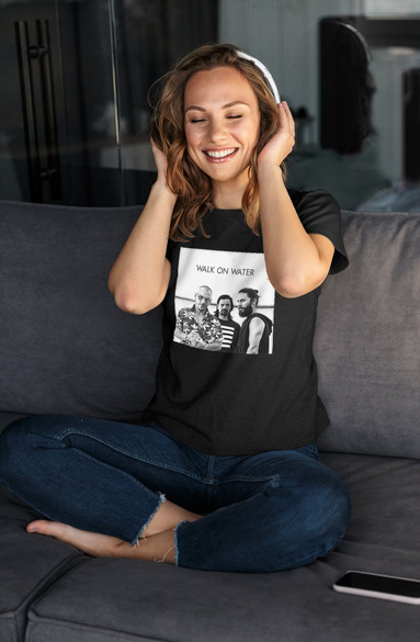 Bluzka damska z naszywką 30 Seconds To Mars 3