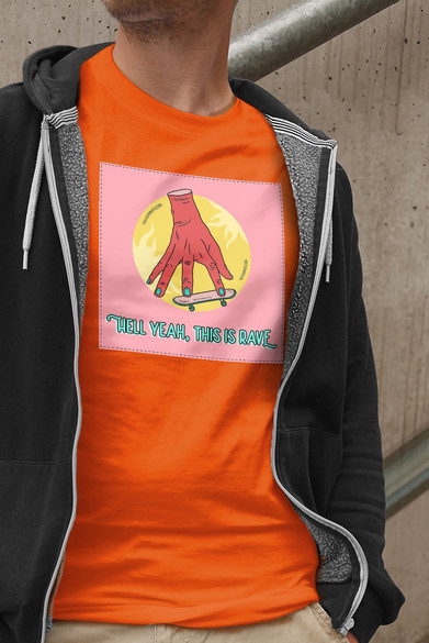 Koszulka z naszywką Hell yeah,this is rave