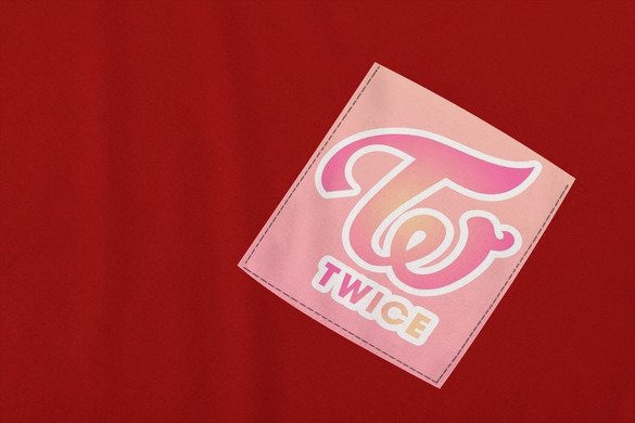 Koszulka z kieszonką TWICE