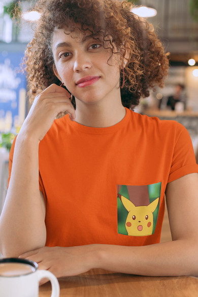 Koszulka z kieszonką PIKACHU MEM