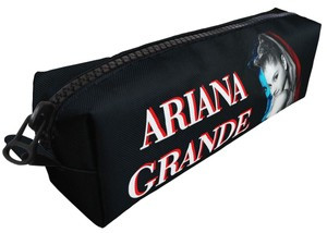 Piórnik ARIANA GRANDE